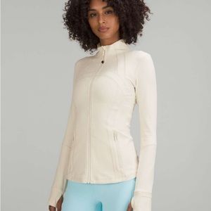 Lululemon size 10 Define Jacket Nulu in color white opal